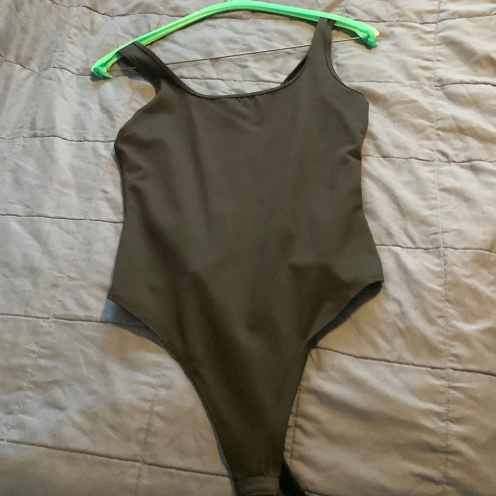 Perfect black scoop neck bodysuit Never Warn XS